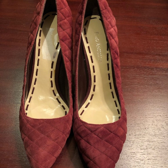 NWOT Enzo Angiolini quilted suede pumps sz 9.5M - Picture 3 of 6